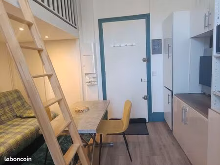 location studio meublé centre ville aix les bains