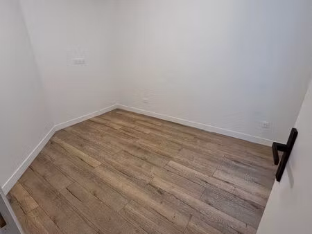 bureau à louer centre ville lesigny