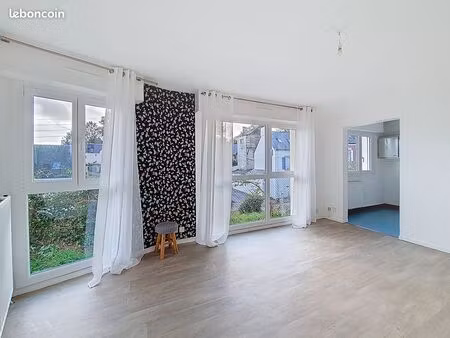 grand type 1- cave et parking