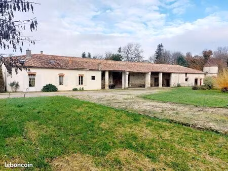 longère 8 pièces 243 m²