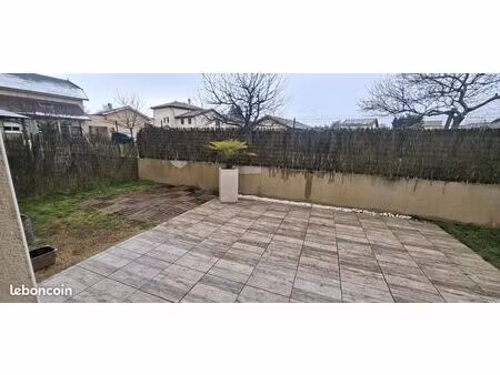 5 mn de la gare de bourgoin