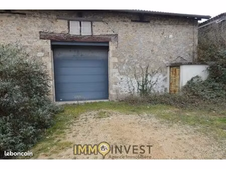 loft/atelier/surface 1 pièce 130 m²