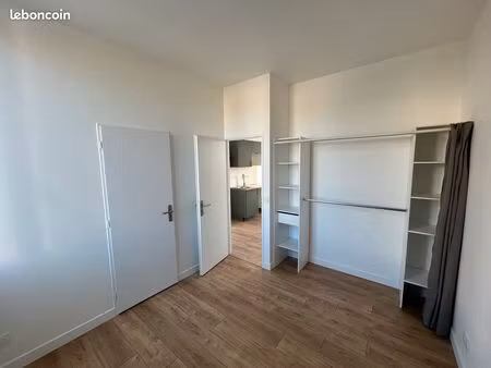 t2 non meublé rénové à neuf avec jardin