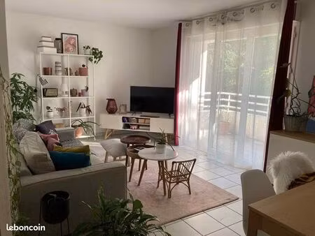 gradignan t2bis 54 m2