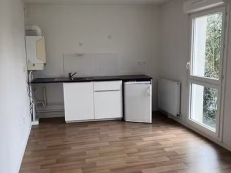studio 1 pièce 26 m²