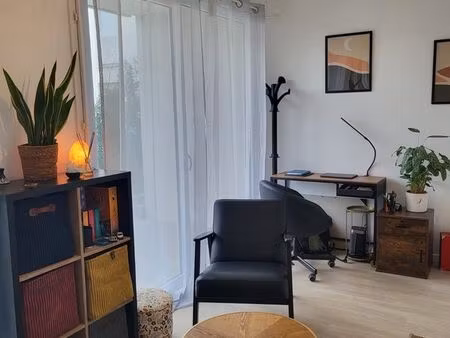 location cabinet paramédical pmr à partager - idéal psychologue/naturopathe – conflans sai