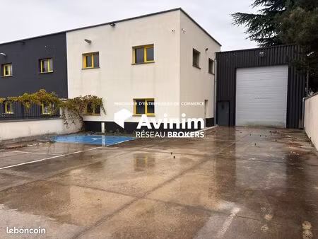 bureaux  entrepôt 200 m² mitry-mory