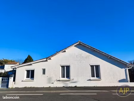 maison 6 pièces 122 m²