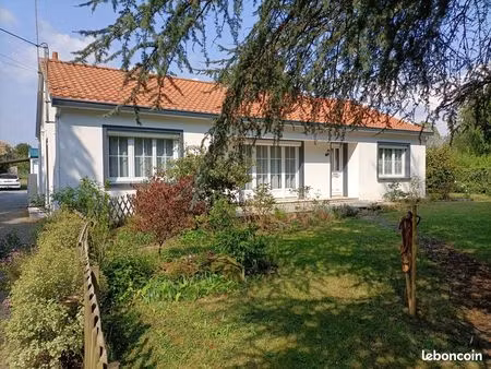 maison a venrde avec dependance de 100 m2