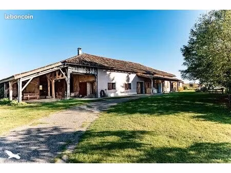 ferme 6 pièces 140 m²