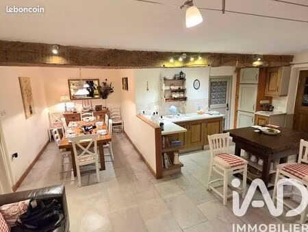 propriété 5 pièces 96 m²