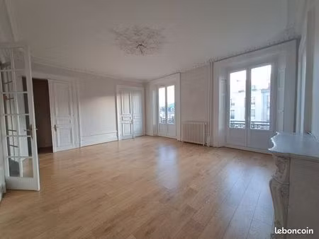 appartement 3 pièces 105 m²
