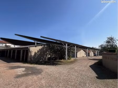 parking/box 12 m² roanne