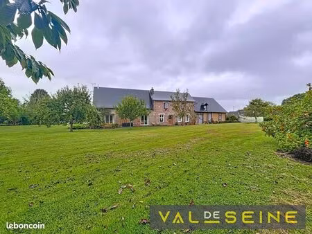 maison 6 pièces 141 m²