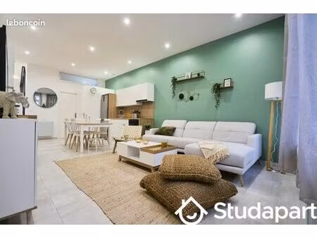 chambre 1 pièce 11 m²