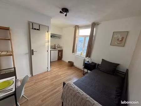 studio meublé de 16m2 - hellemmes lille - 2 min du métro