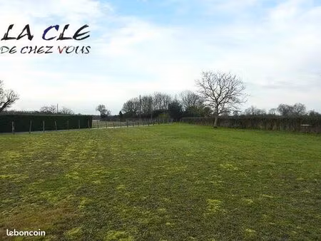 terrain 1062 m² doix lès fontaines