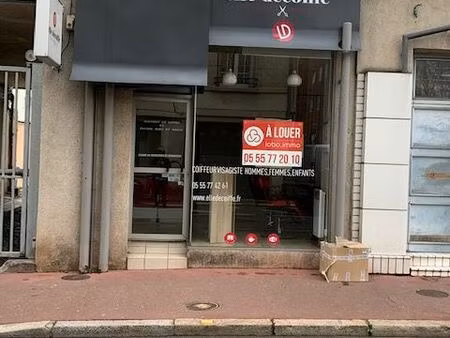 local 2 pièces  45 m²  pour commerce  bureaux  32 rue f. chénieux à limoges - 360 hors cha