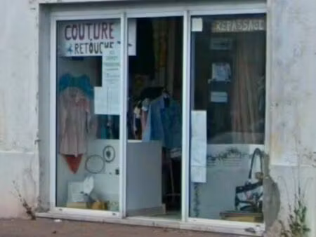 ? local commercial 38 m² – rue passante – 600 /mois