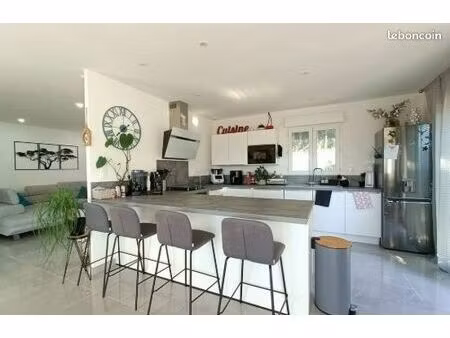 maison 3 pièces 70 m²