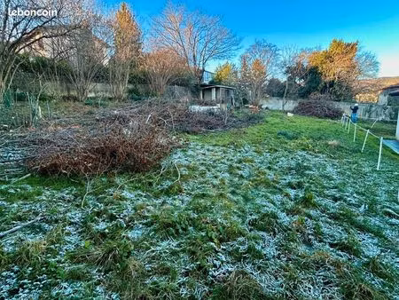 terrain constructible 585 m2