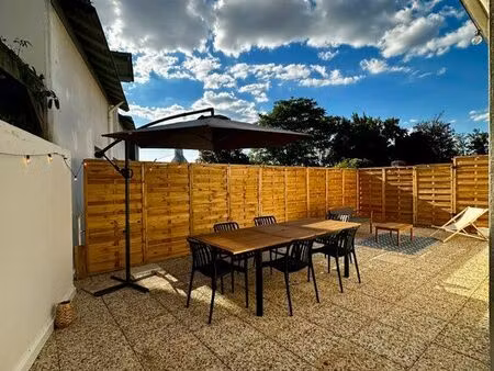 guérande intra-muros – appartement t3 rénové  terrasse  proche la baule