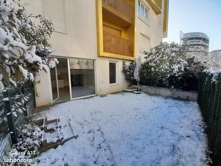 2 pièces  jardin et parking issy les moulineaux