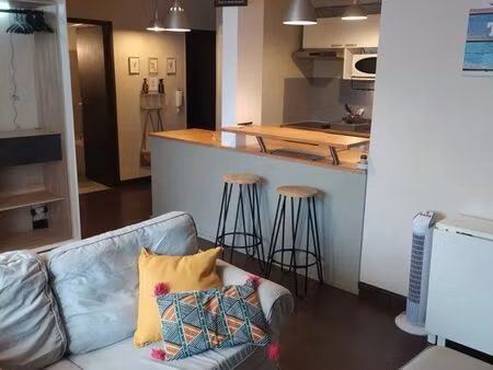 t2 meuble eau chaude/ chauffage/ parking