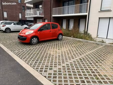 vente place de parking en résidence privée