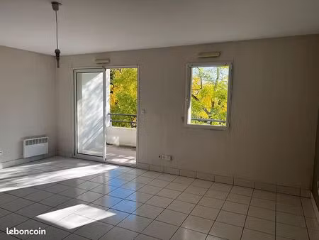appartement 3 pièces 72 m²