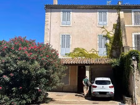 locaux professionnels et / ou bureaux refaits à neuf