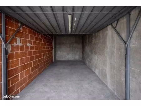 garage fermé à vendre – lyon 6e (secteur rue barrier / rue cuvier)