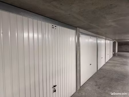 ?️? garages loués – +6 000 / an – fort potentiel – villeurbanne rue greuze