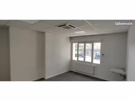 location espace santé / commercial