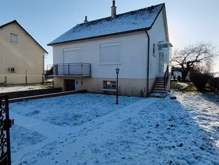 maison dans lotissement calme à louer