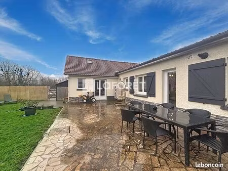 propriété 6 pièces 229 m²