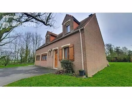 villa 5 pièces 141 m²