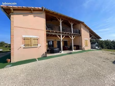 maison 5 pièces 132 m²