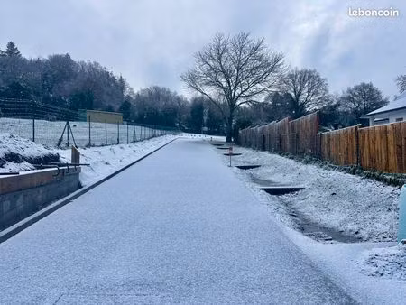 terrains constructibles: 420 à 556m2. pluvigner