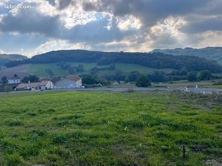 terrain 670 m² marcenod