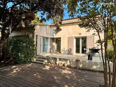 maison rénovée climatisée meublée 170m² piscine terrain 1250m²