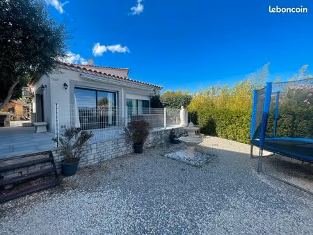 villa 5 pièces clarensac