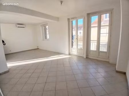 appartement 5 pièces 90 m²