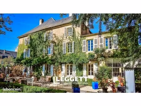 commerce hôtel  restaurant 966 m²