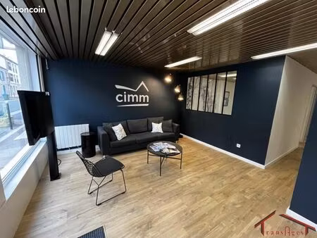 local commercial 61 m²