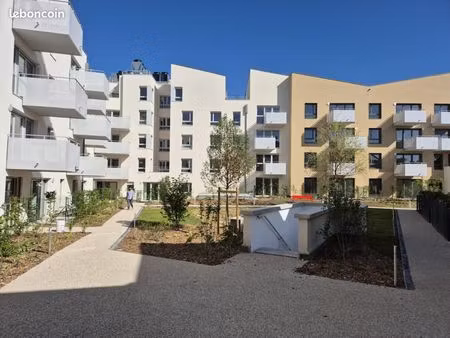 appartement 4 pièces 82 m²