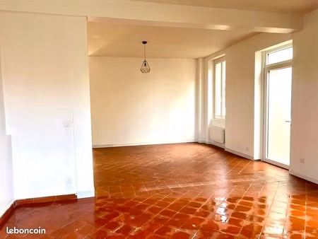 appartement t3 jardin 75m2 refait à neuf + parking