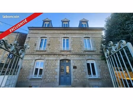 immeuble 244 m² fougeres