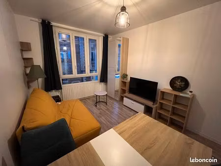 beau studio rénové et équipé à neuf - hyper centre rouen droite