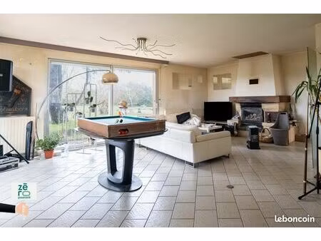 maison 5 pièces 150 m²
